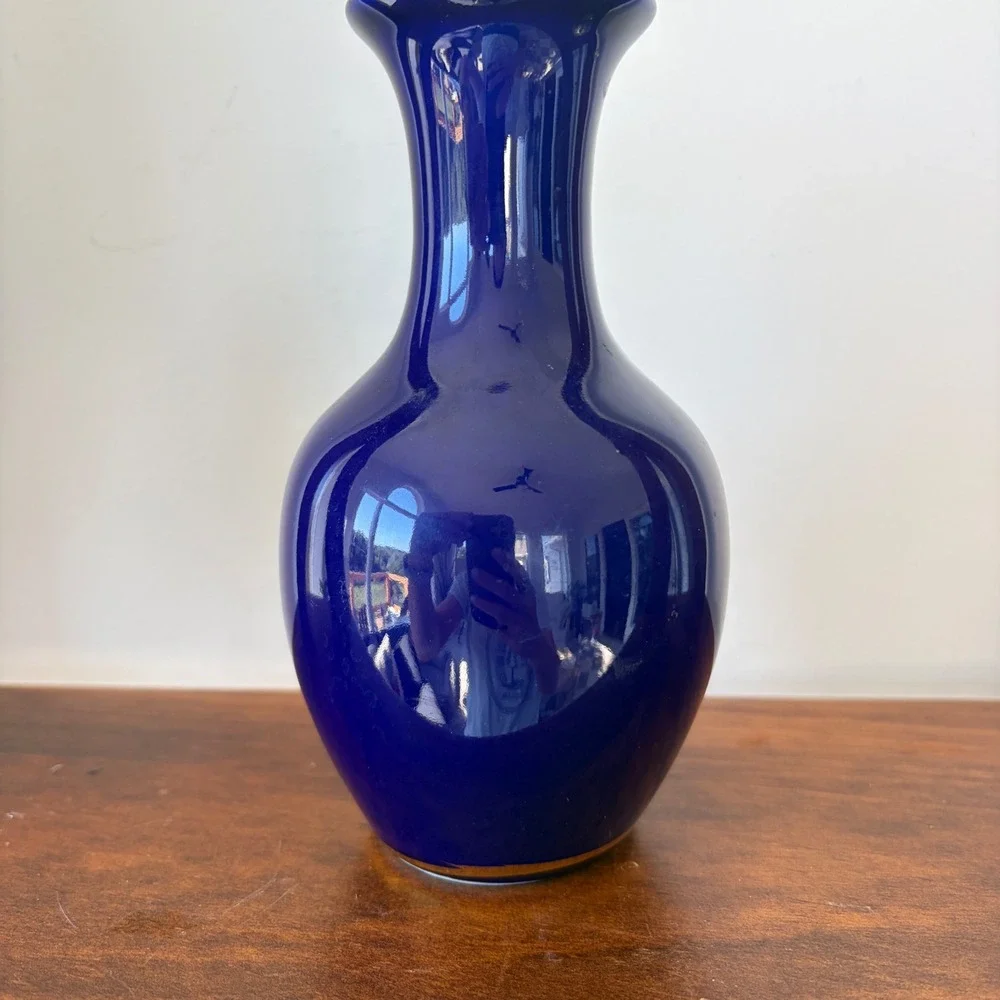 Cobalt Blue Porcelain Peacock Floral Bud Vase with Gold Trim 6.25